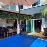 Sobrado com 3 dormitórios à venda, 174 m² por R$ 1.500.000,00 - Caiobá - Matinhos/PR