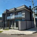 Sobrado com 3 dormitórios à venda, 196 m² por R$ 750.000 - Umbará - Curitiba/PR