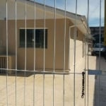 Casa Residencial com 1 quarto  para alugar, 40.00 m2 por R$650.00  - Emiliano Perneta - Pinhais/PR