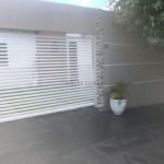 LINDA CASA COM 03 QUARTOS* TODA EM LAJE* APTA Á FINANCIAMENTO