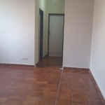 Vendo Apartamento no Coophamil de 2 Quartos