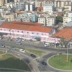 Conjunto de 4 salas com 4 vagas de garagem , com 81 m² cada total de 324 m² de salão no Trade Office para venda no Cascatinha - Juiz de Fora.