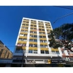 Apartamento de dois quartos no Centro de Juiz de Fora, com portaria 24 horas.