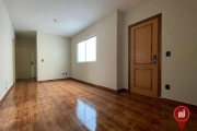 Apartamento semi-mobiliado com 3 dormitórios à venda, 65 m² por R$ 270.000 - Estoril - Belo Horizonte/MG