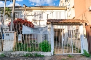 Casa com 3 quartos à venda na Rua Maranguape, 148, Petrópolis, Porto Alegre