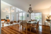 Apartamento de luxo à venda no Campo Belo, São Paulo-SP, com 3 suítes, 5 banheiros, 3 vagas de garagem e 350m².