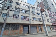 Apartamento com 2 quartos para alugar na Rua Lourenço Pinto, 270, Centro, Curitiba
