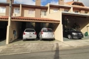 Casa com 3 quartos para alugar na Rua Elias Moyses Schelela, 537, Uberaba, Curitiba