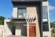 Sobrado em Condominio | 3 Suites | 202m² priv | 2 vagas | Santa Candida- Curitiba/PR