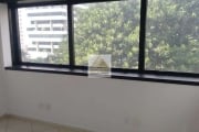 Sala Comercial, 63 m2 no coração de MOEMA