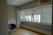 Sala comercial para alugar na Avenida Itaqui, 72, Petrópolis, Porto Alegre