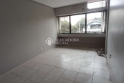 Sala comercial para alugar na Avenida Taquara, 446, Petrópolis, Porto Alegre