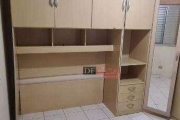 Apartamento em Conjunto Habitacional Fazenda do Carmo