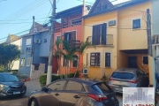 Linda Casa com 4 dormitórios à venda no Guarujá - Porto Alegre/RS