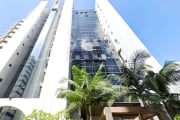 Conj. Comercial de 223m², 1 sala, 4 banheiros e 5 vagas.