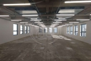 Desperte seu potencial empresarial nessa sala comercial com 120m² em Pinheiros!