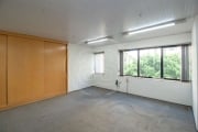 CONJUNTO COMERCIAL - MOEMA - 160M² COM 05 SALAS - LOCAÇÃO.