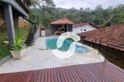 Casa com 4 dormitórios à venda, 450 m² por R$ 1.290.000,00 - Itaipu - Niterói/RJ