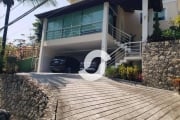 Casa com 4 dormitórios à venda, 551 m² por R$ 2.949.000,00 - Piratininga - Niterói/RJ