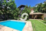 Linda Casa em Condomínio com 03 dormitórios, sendo 02 suítes, Quintal, Piscina e Churrasqueira  à venda, 218 m² por R$ 720.000 - Sape - Niterói/RJ