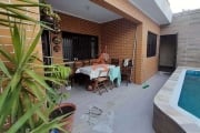 Casa com 4 dorms, Caiçara, Praia Grande - R$ 900 mil, Cod: 610