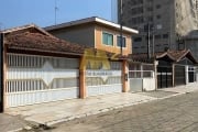 Casa com 4 dorms, Guilhermina, Praia Grande - R$ 865 mil, Cod: 8520