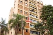 Apartamento à venda no Edifício Barcelona na Vila Larsen I em Londrina. Na Super Quadra Tupã com 3 quartos, 2 banheiros 1 vaga de garagem, piscina e s