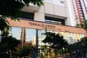 Apartamento à venda no Edifício Terralis Jardins, área central, em Londrina, 3 quartos, 1 suíte, sacada com churrasqueira, 74m2 área privativa.