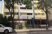 Apartamento à venda no Edifício Le Jardin em Londrina. Central com 3 quartos, sendo 2 suítes, sala 2 ambientes, sacada, completo de armários e 2 gar.