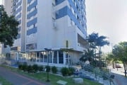 Apartamento à venda no Edifício Aquaparque no Jardim Vitória em Londrina.