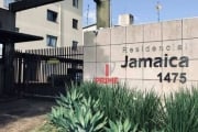 Apartamento à venda no Parque Jamaica em Londrina. Com 2 quartos, sala, cozinha, área de serviço e 1 vaga de garagem.