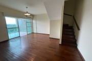 Apartamento Duplex com 2 Quartos e Vaga Coberta à venda no Condomínio Mundo Novo Barra da Tijuca.