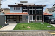 Luxuosa casa em condomínio na Barra da Tijuca, Rio de Janeiro-RJ: 4 quartos, 2 suítes, 1 sala, 4 banheiros, 4 vagas, 300m².