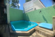 Casa com 2 quartos à venda na Avenida Nossa Senhora de Guadalupe, 1041, Hípica, Porto Alegre