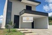 Linda Casa com 3 dormitórios à venda, 200 m² por R$