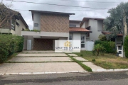 Lindo Sobrado, em condomínio fechado com 3 dormitórios, sendo 3 suítes,  para venda, 300 m² por R$ 5.500/mês - Esplanada Independência - Taubaté/SP