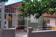 Casa com 3 quartos à venda na Rua Padre João Batista Reus, 2932, Cavalhada, Porto Alegre