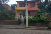 Casa com 3 quartos à venda na Rua Bispo William Thomas, 153, Teresópolis, Porto Alegre