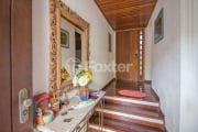 Casa com 4 quartos à venda na Rua Miguel Tostes, 806, Rio Branco, Porto Alegre