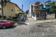 Casa em condomínio fechado com 3 quartos à venda na Rua Padre João Batista Reus, 2133, Camaquã, Porto Alegre