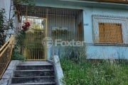 Casa com 3 quartos à venda na Rua Mariz e Barros, 262, Petrópolis, Porto Alegre