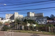 Casa com 3 quartos à venda na Rua Teixeira de Freitas, 761, Santo Antônio, Porto Alegre