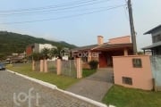 Casa em condomínio fechado com 3 quartos à venda na Avenida Luiz Boiteux Piazza, 4410, Cachoeira do Bom Jesus, Florianópolis