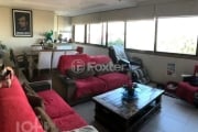 Apartamento com 3 quartos à venda na Rua Riveira, 520, Petrópolis, Porto Alegre