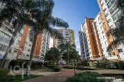 Apartamento com 3 quartos à venda na Avenida Túlio de Rose, 400, Jardim Europa, Porto Alegre