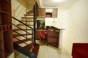 Apartamento Duplex para Vender ou Alugar de 01 Suíte no Bairro Vila Ana Maria em Ribeirão Preto com Quintal.