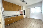 Apartamento no Bairro Paraíso com 2 dormitórios com armários + 1 Quarto auxiliar, 1 vaga de garagem