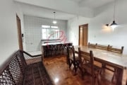 Apartamento no Bairro da Consolação, 114 m2, 2 quartos, e 2 banheiros(um deles com banheira) .Próxi