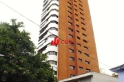 Apartamento a venda próximo ao Parque Ibirapuera com 4 suítes 4 vagas 4 salas 200m²