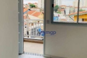 Apartamento de 1 dormitório com 35 m² a 800 metros do metrô Parada Inglesa. Ensolarado, arejado e com privacidade.